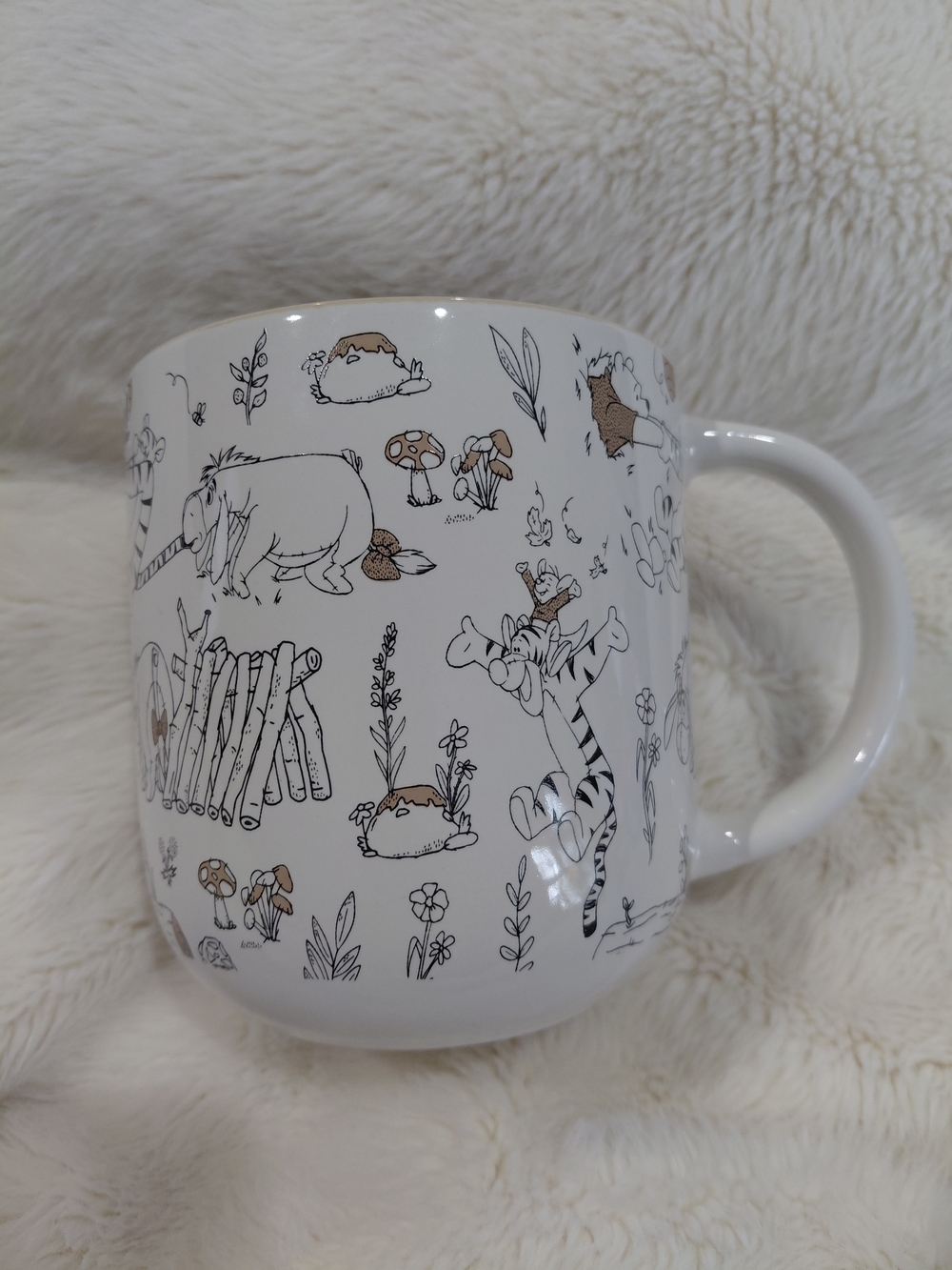 New Ceramic Cartoon Winnie The Pooh Mug - White with Brown Accents